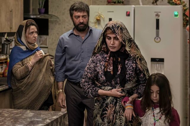 بازیگرانی از چند نسل روی پرده سینما