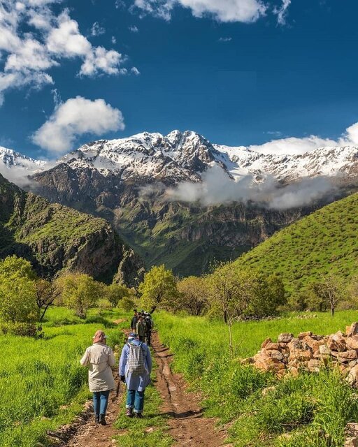 جمعیت بومی بهترین گزینه برای راهنمایی گردشگران و حفظ محیط زیست است