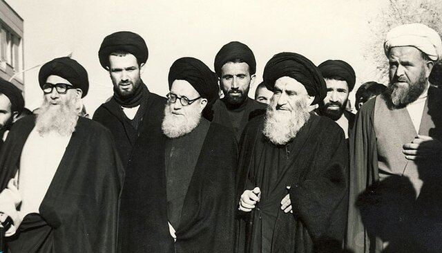 سنگ‌تمام آیت‌الله