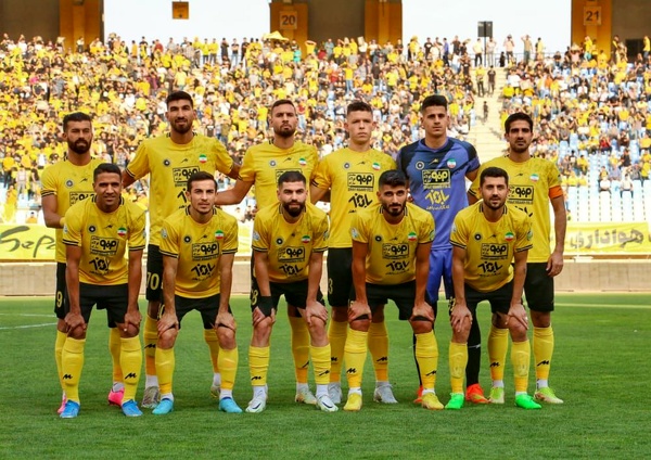 شروع اعتراض‌ها با چهارمین بازی بدون برد