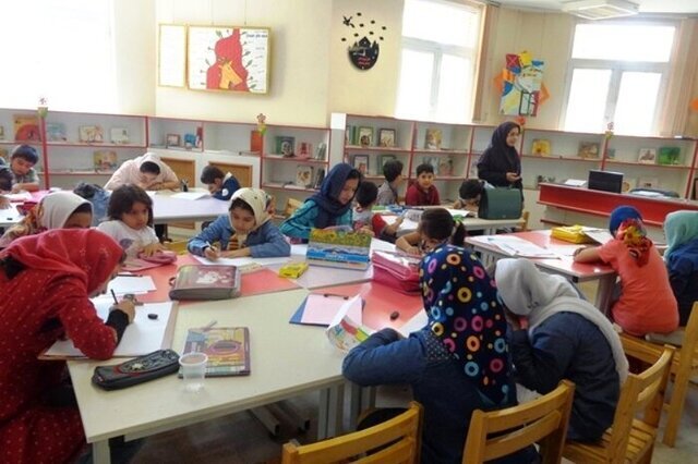 واکنش تعدادی از مسوولان به یک تصمیم فرهنگی