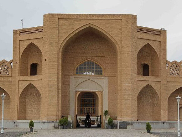کاروانسرای کوهاب نطنز؛ شکوه معماری و هنر عصر صفوی