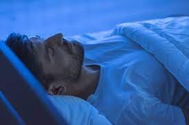 قرص خواب‌آور چه اثراتی روی بدن دارد؟