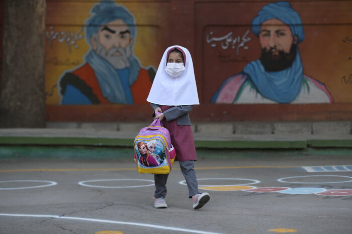 لطفا این کارنامه ها را جدی نگیرید!